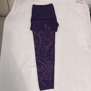 High waisted leggings